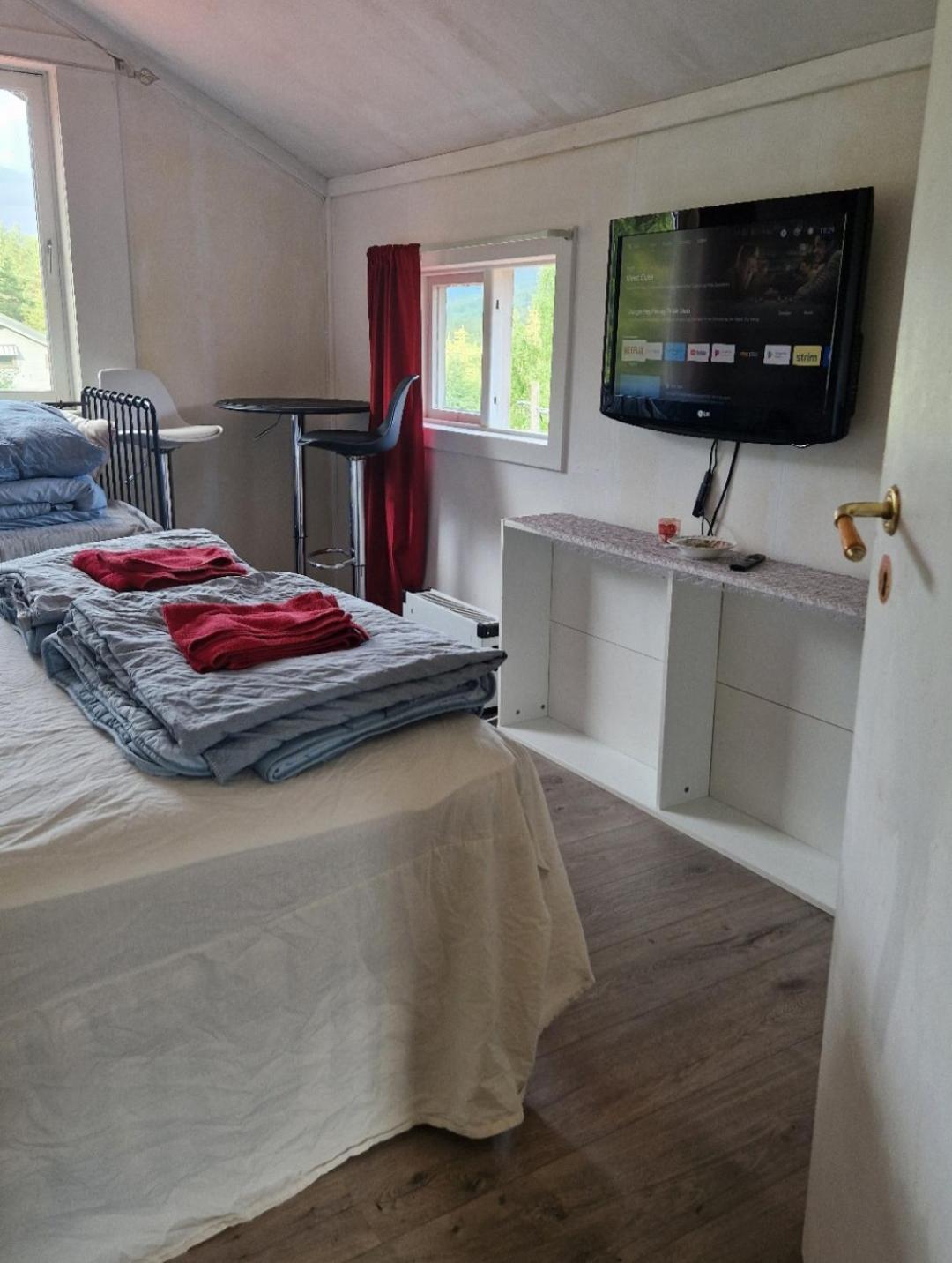 Holiday Rooms Gol Extérieur photo